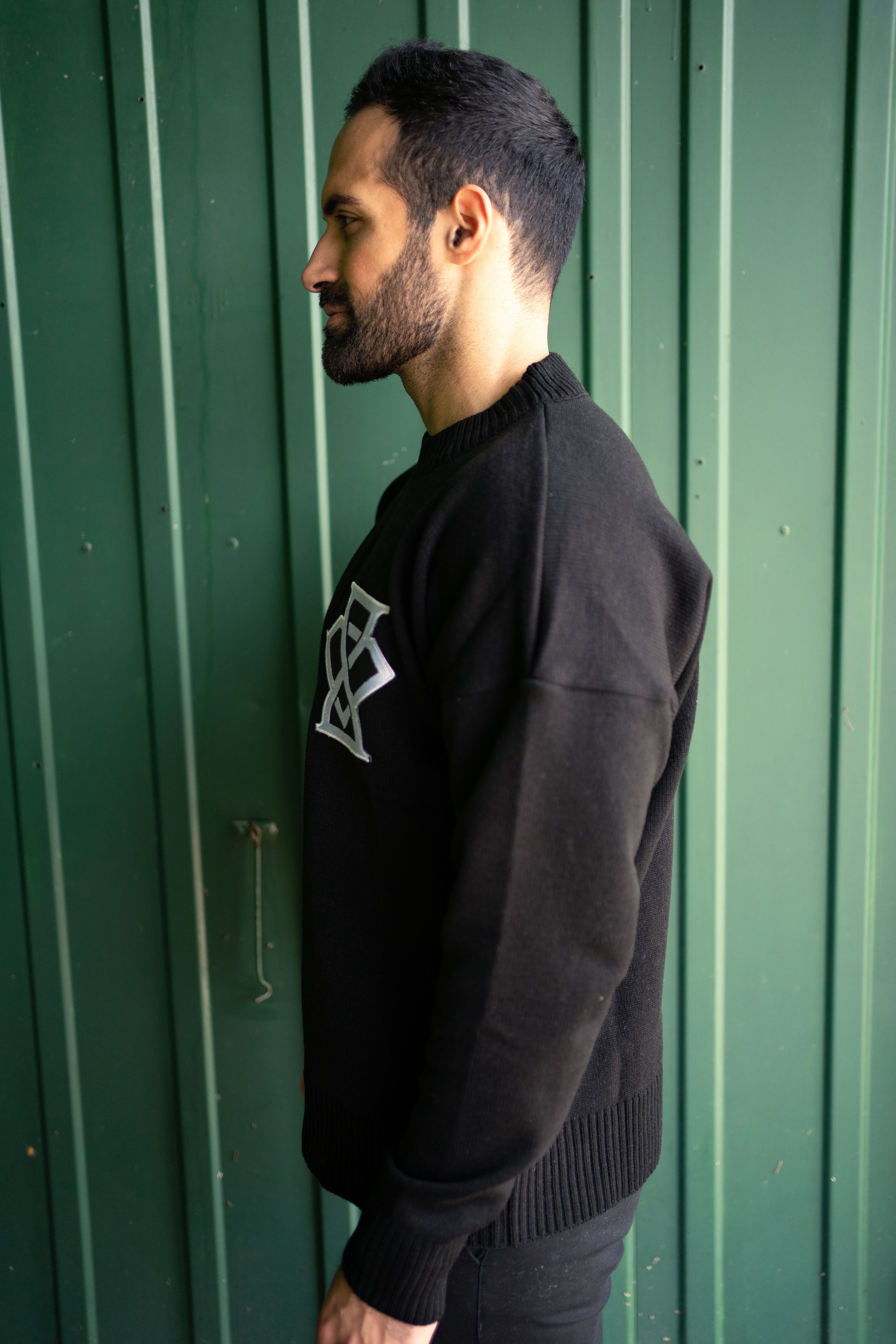 DQ KNIT SWEATER BLACK